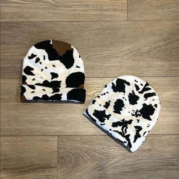 NWOT Cow Print Beanie Set - Picture 2 of 4